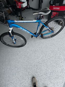 Trek 3 Series Mountain Bike