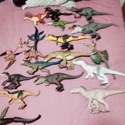 Jurassic World Dinosaur Figures