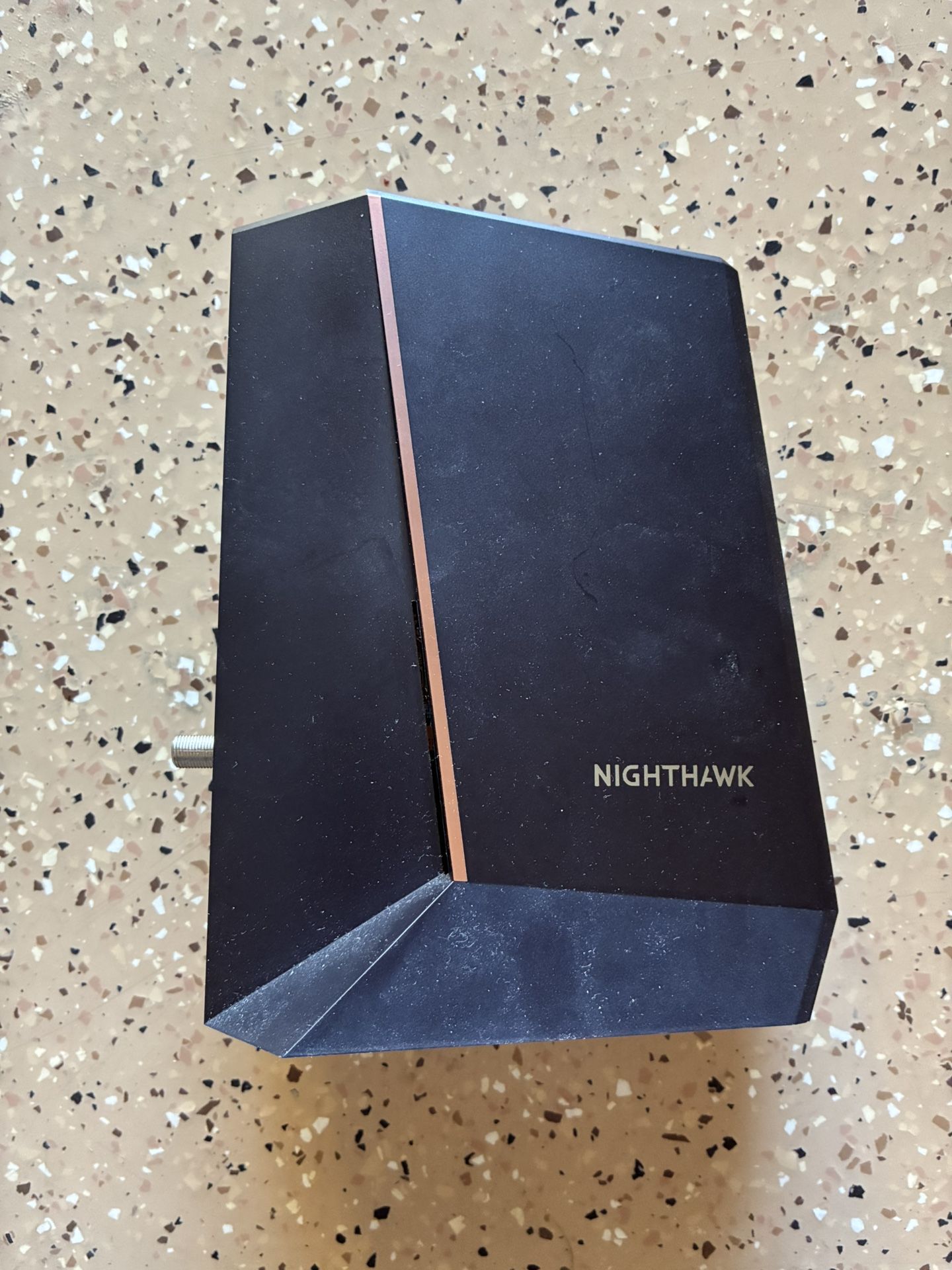 Netgear CM2000 Nighthawk cable modem