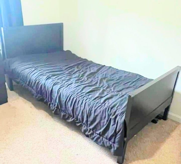 IKEA Bunk Bed or 2 Separately Twin Beds