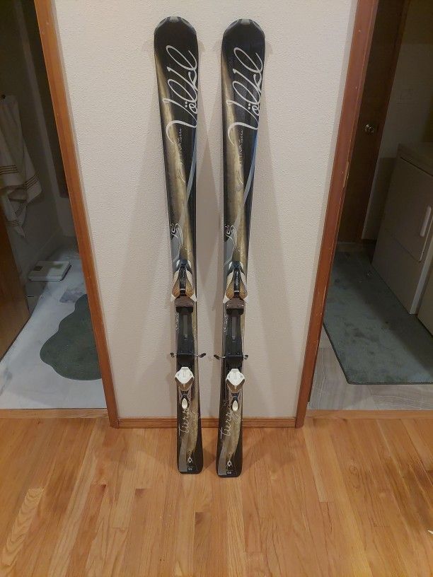 Volkl Attica Terra 156 cm Skis