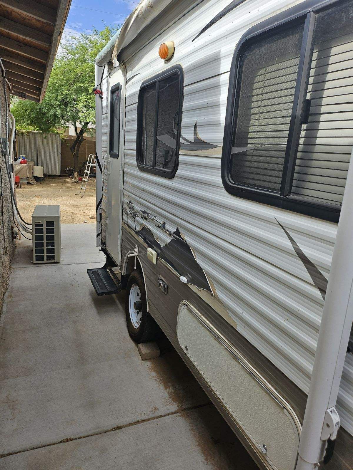14” Travel Trailer