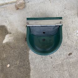 Automatic Waterer