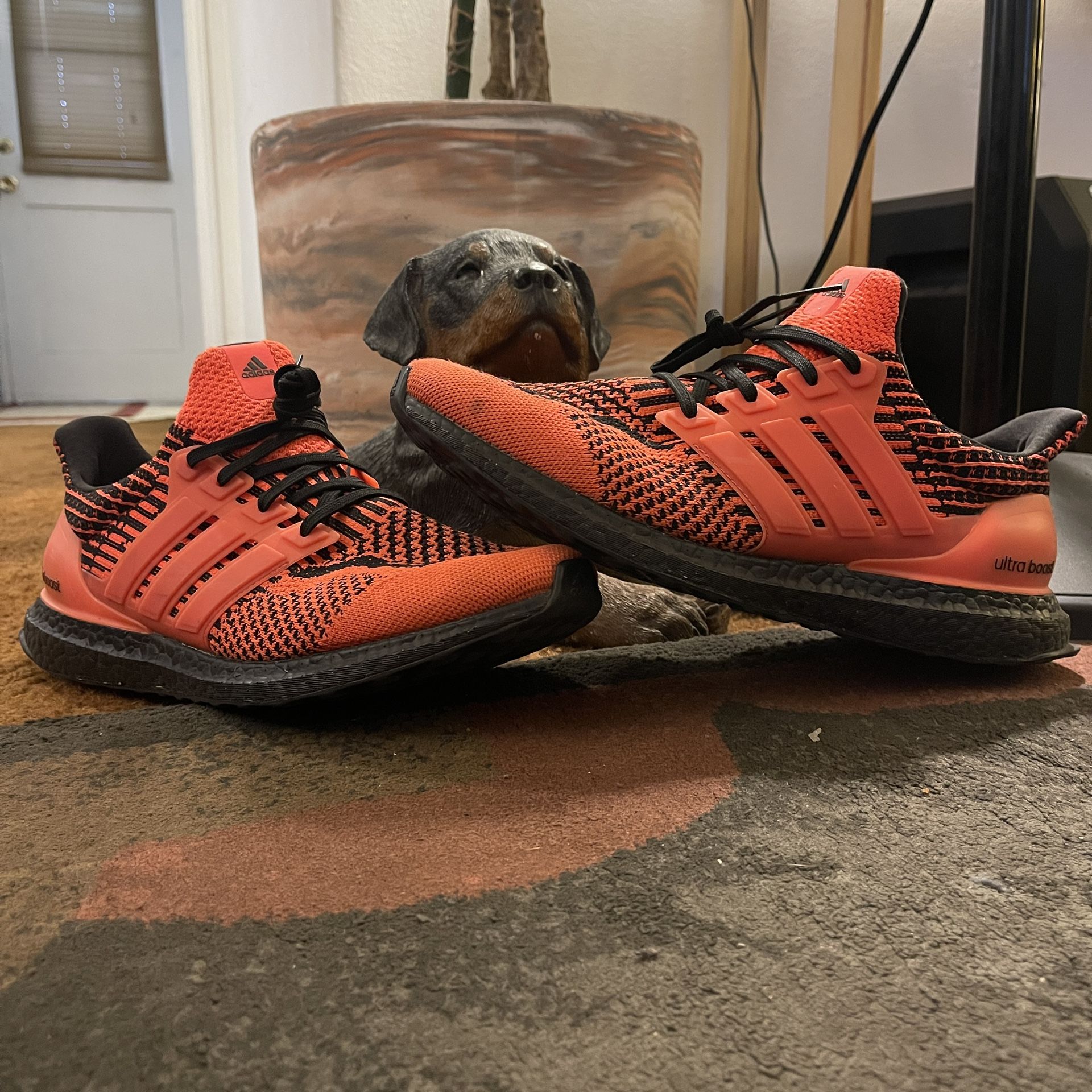 Adidas UltraBoost DNA Mens Size 11 Running Shoes Solar Red