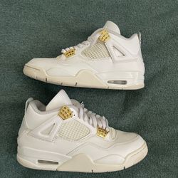 Jordan 4 Metallic Gold