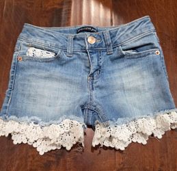 Girl shorts