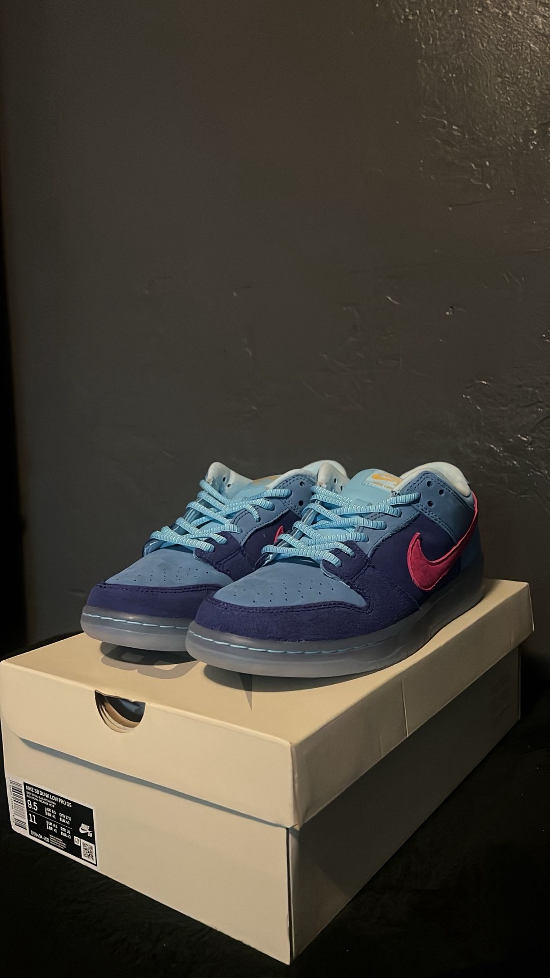 Nike SB Dunk " Run The Jewel"