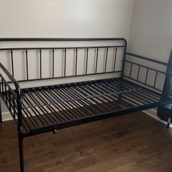 Twin Trundle Bed With 2 Mattresses