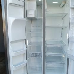 Refrigerator Stainless 