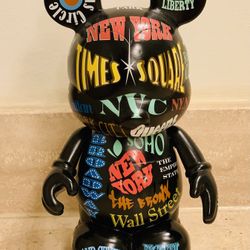 Disney vinylmation Figures 