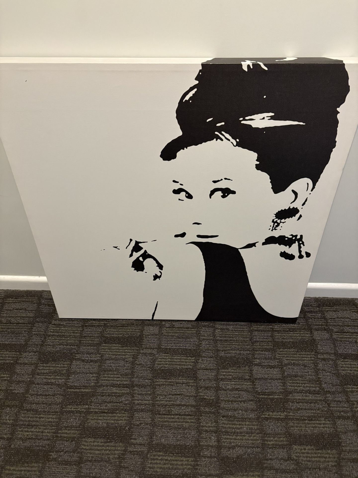BEAUTIFUL AUDRE HEPBURN 36”X 36” Stretched On Canvas Vintage Wall, Art !!REDUCED PRICE FOR FAST SALE 👍👍 EXLNT DEAL !!