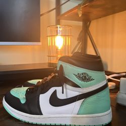 Jordan 1 