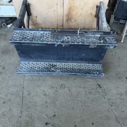 complete replacement right-side (passenger side) cab step for a 2018 Freightliner M2 106