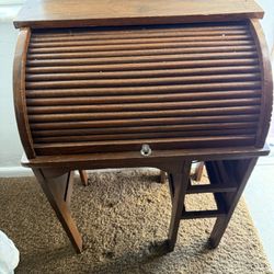 1920’s American Roll Top Child’s Desk - Vintage- Antique- Rare - Retro - Americana - Farmhouse Decor 