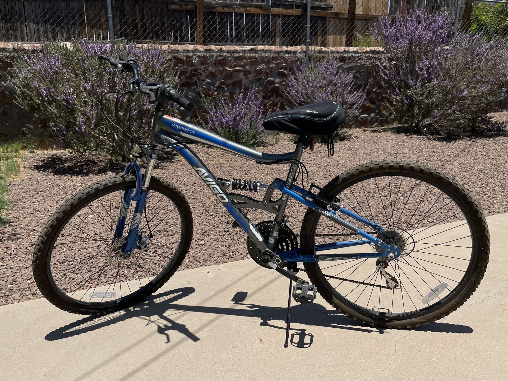 Men’s Mountain Bike
