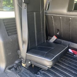 Hummer H3 Third Row Jump Seat for Sale in Renton WA OfferUp