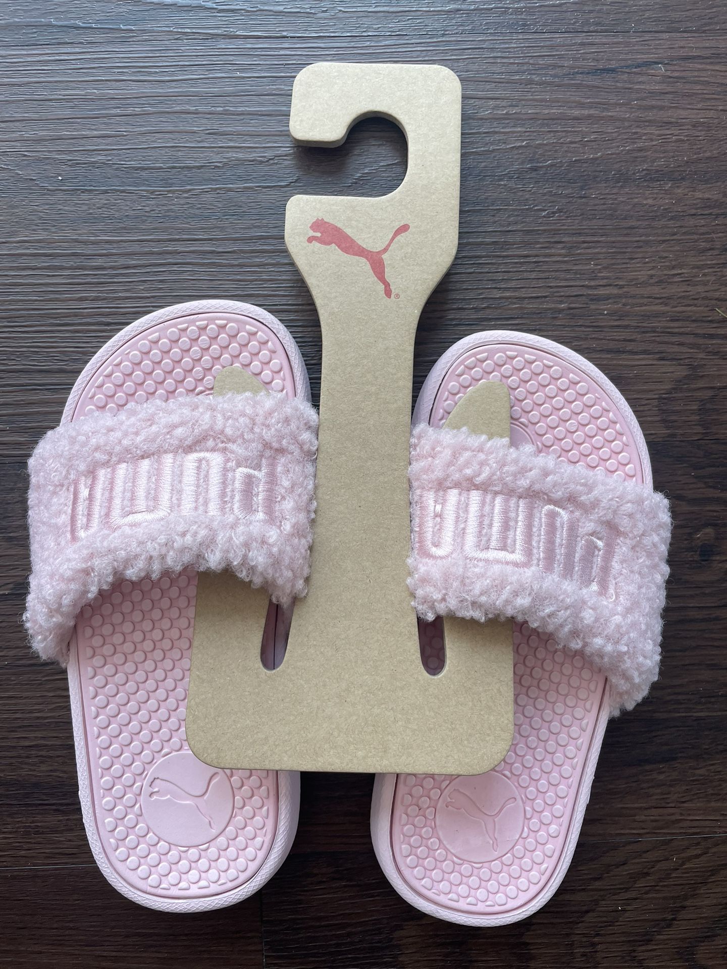 New girls sandals Puma,size 13 and 3