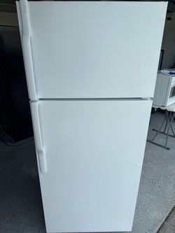 GE Fridge/freezer ICE COLD!!