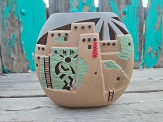 Vintage Southwestern Style Lamp