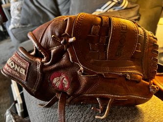 Nakona baseball glove w-1200