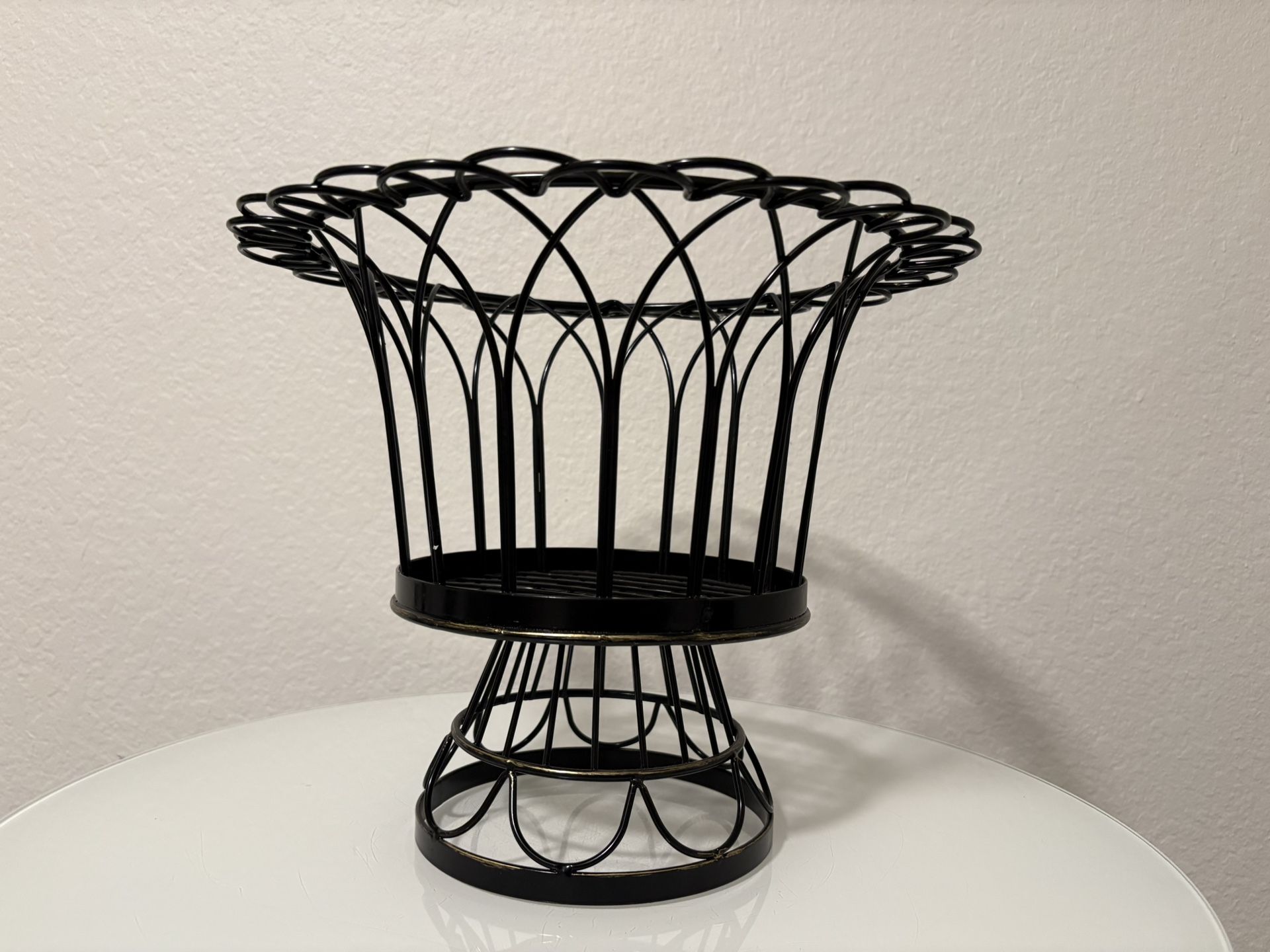 Sturdy Black Metal Plant Stand
