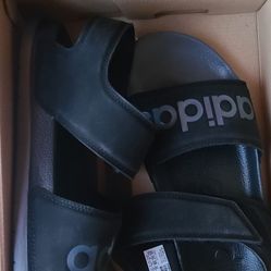 ADIDAS SANDAL 