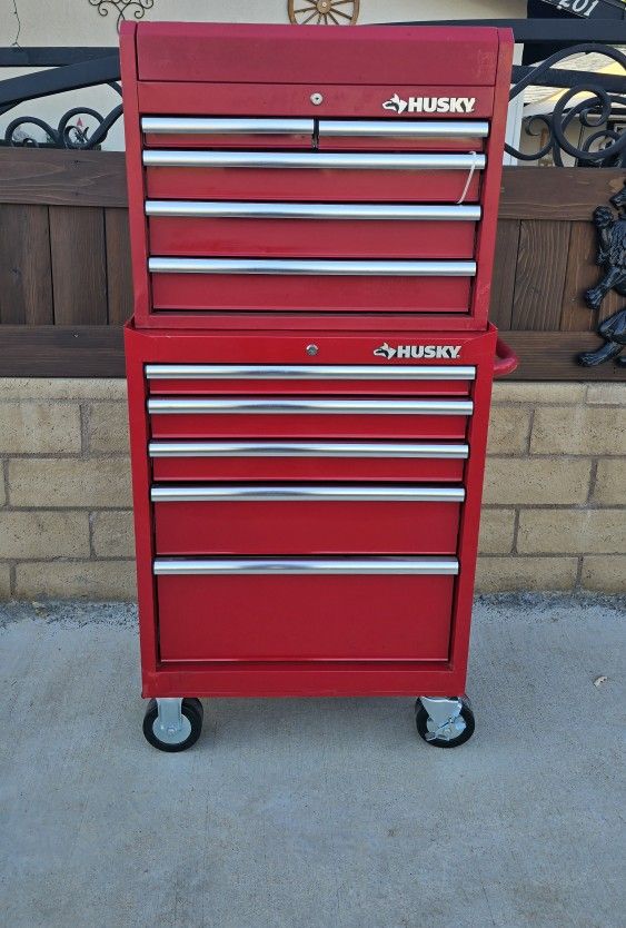 Husky Tool Storage Standard Duty Red Rolling Tool Chest Combo