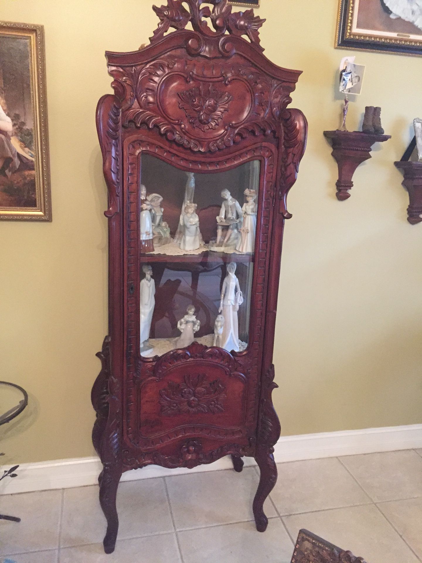 Antique Armoire ( beautiful detailed wood) . A Must See !!!