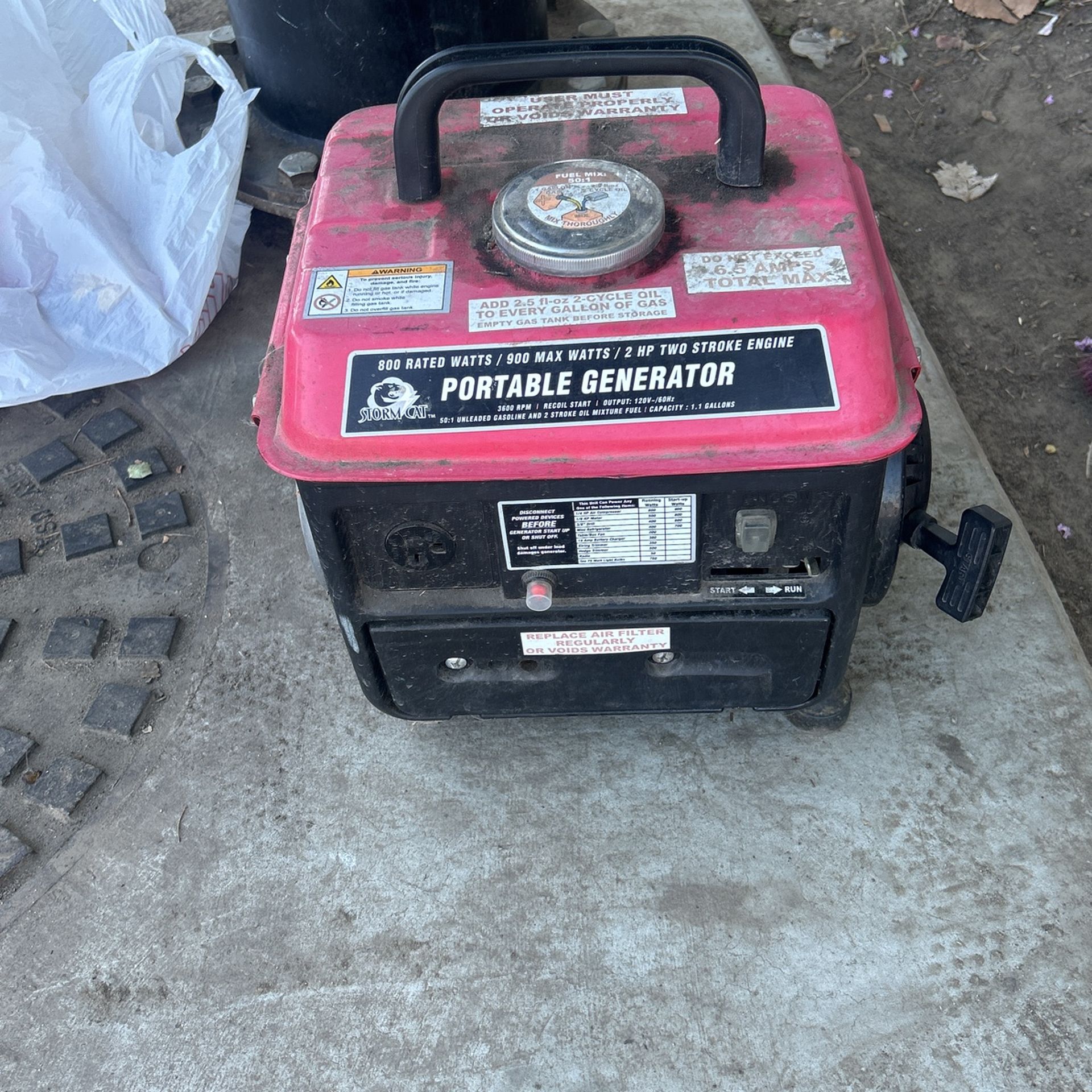 Storm Cat 800 Watt Generator