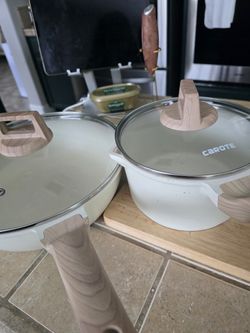 Carote Set (Perfect Condition)
