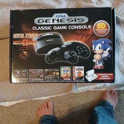 Sega Genesis w/80 Games