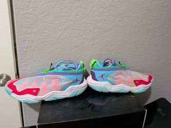 Jordan Why Not Zer0.6 size 8