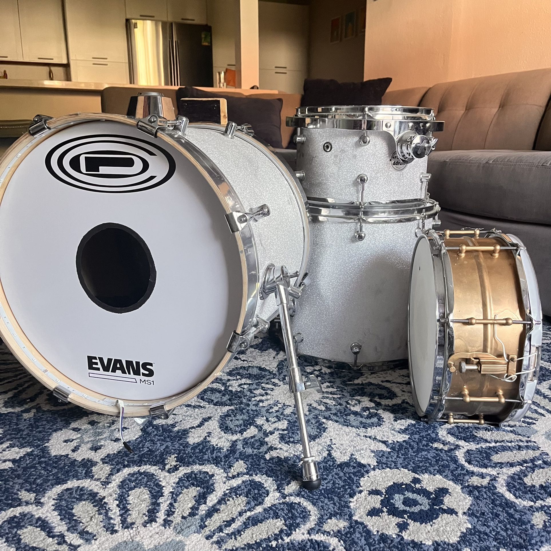 Ddrum SE Flyer 4 Piece ( Home Made Custom Travis Barker Kit)
