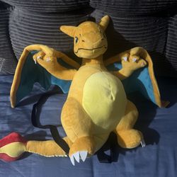 Pokemon Plush Zipper Backpack Charizard