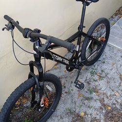 24" ozarktrail montain bike