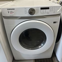 Electric Dryer New
