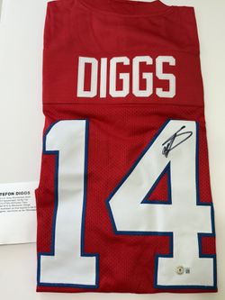 Stefon Diggs Autograph Jersey