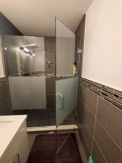 Shower glass doors
