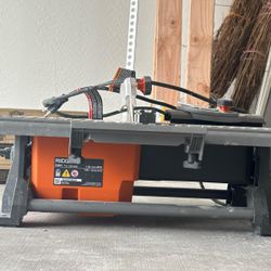 RIGID Table Saw 