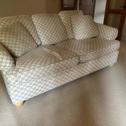 Ethan Allen couch 