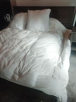 Wood Castle King Size Bed Set