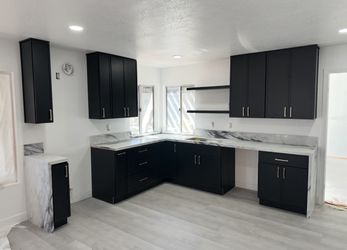 Kitchen Cabinets 