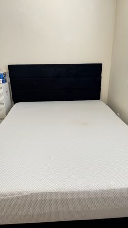 Queen Bed Frame With Mattress