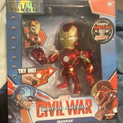 Iron Man Civil War Die Cast Action Figure