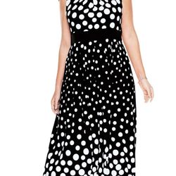 2 Plus Size Dresses Like New Size 2x To 3x Polka Dots And Flowers