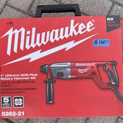 Milwaukee 8 Amp Corded 1 in. SDS D-Handle Rotary Hammer (NEW) (5262-21)