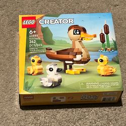 LEGO 40885 Creator Duck Family 2026 NEW NIB