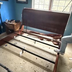 California King Sleigh Bed