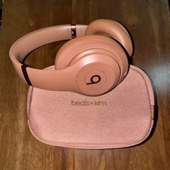 Beats Studio Pro – Premium Wireless Noise Cancelling Headphones