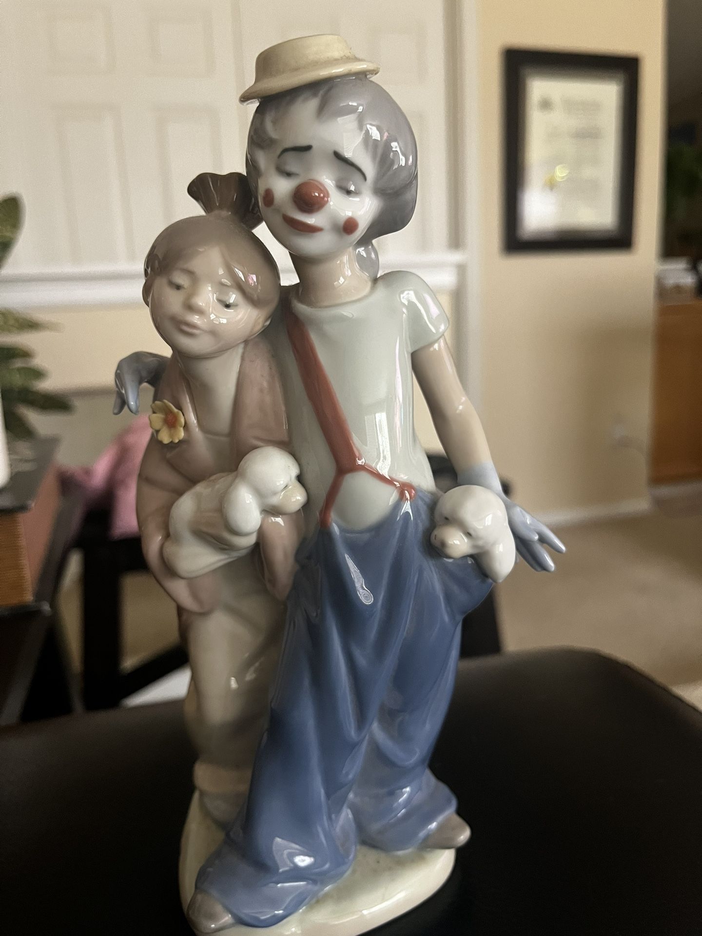 Lladro Pals Forever 2000 Society Figurine #7686 Clown-Girl-Puppies 8.75"H New